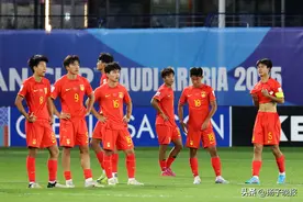 全线溃败！U17亚洲杯小组赛中国1-2遭乌兹别克斯坦逆转 20年无缘世少赛图片
