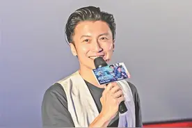 主演《海关战线》并首次担任动作指导 谢霆锋：想把事情都做到极致图片