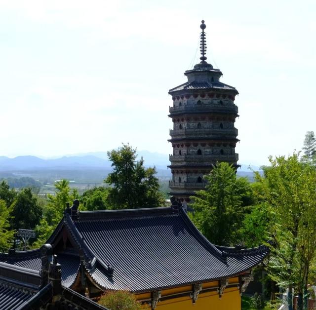 把李白骗来打卡的皖南小城，现在还在造全中国最好的纸