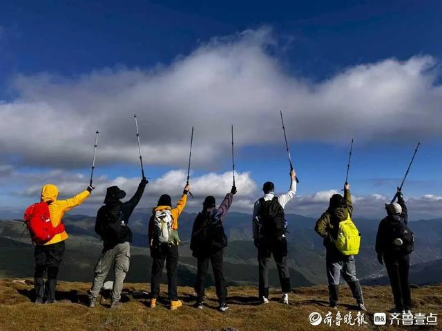 突然火了！济南“野生景点”被跟风打卡，未经开发曾发生多起坠落事故，“手机没信号一旦出事极难求救”