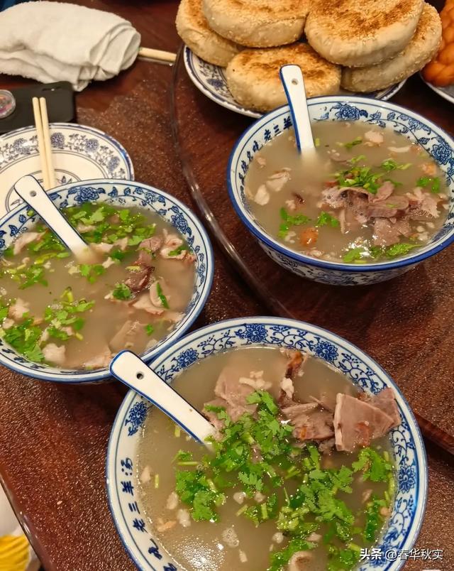 我是成都人，来承德避暑山庄玩，说几点体会。