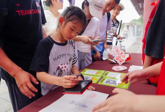 开门红！国庆首日，岳阳楼景区超50000人次打卡