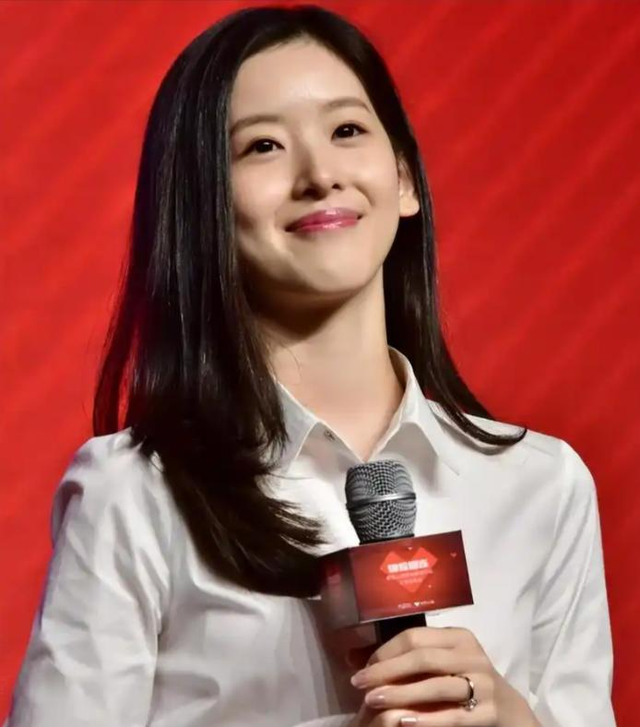 婚变风波48小时后，刘强东不再沉默，坦言“在老婆面前没了自信”