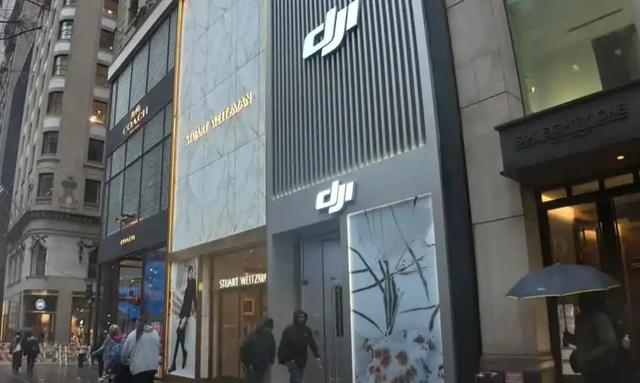 美国禁了华为，大疆无人机却搭载鸿蒙系统，这无人机美国还用吗？