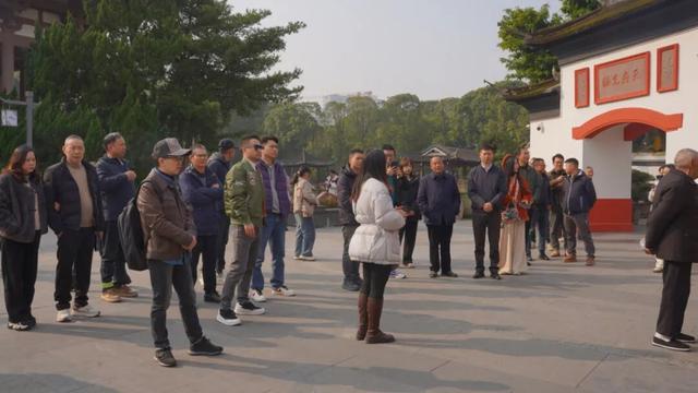 郫都区互联网文化协会成功举办望丛祠文化探访暨座谈交流活动