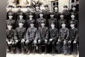 六七十年代部队征兵时间不固定，退休时计算退休金容易造成误差图片