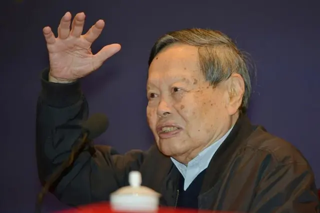 杨振宁逝世！103岁物理泰斗留下的最大遗憾是什么？