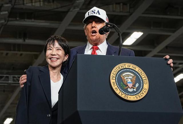 中日战机对峙后，高市早苗紧急表态，美防长敲打日本：将付出代价