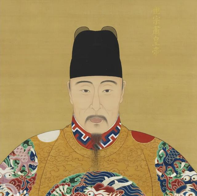 故宫养心殿为何常年阴冷潮湿？直到专家挖开地板，才发现其中秘密