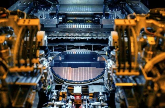 全都“叛变	”了，台积电、三星接连宣布	，外媒：中国不买了？