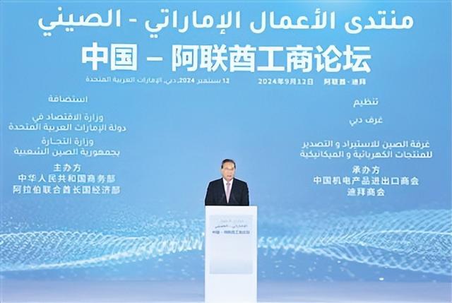 “阵风”惨败歼-10C，美国失算，阿联酋拒交保护费，或购歼-35？