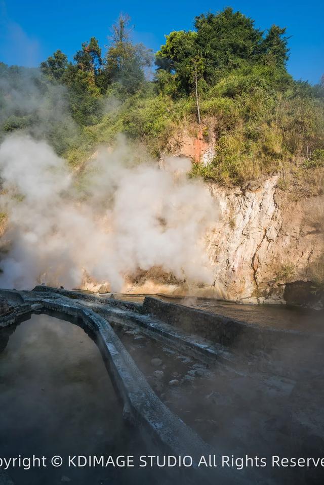 我愿称腾冲为秋季的天花板!银杏、温泉、古镇,来过的人都不想走