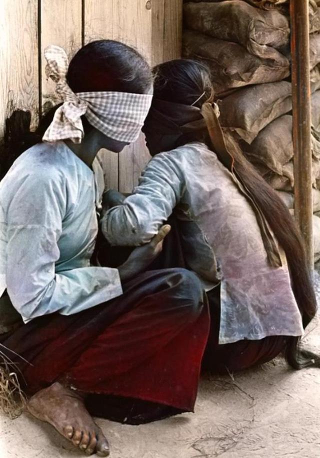 被美国打了14年，最后成了亲美国家，国内女性为美军生下数万混血