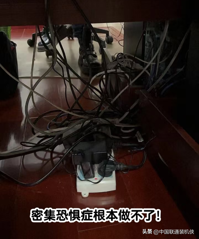 电线乱成鸟窝？老师傅教你三步理线法，效果好又安全！