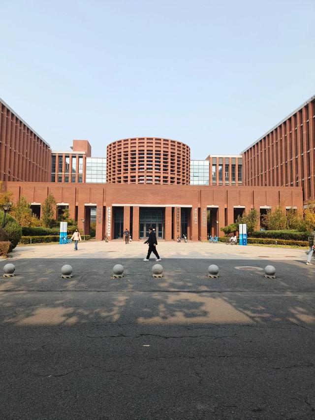 天津《天津大学北洋园校区》