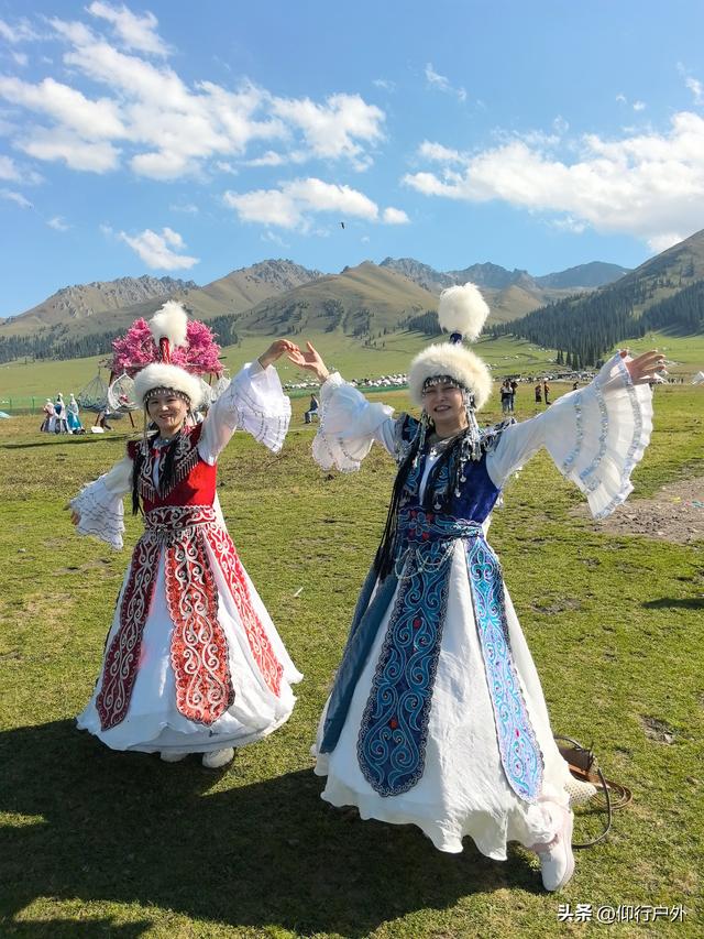 大美新疆十天游
