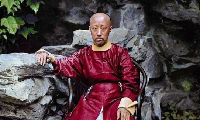 肃顺在密云被捕，被斩首前骂不绝口，拒绝下跪，26岁慈禧夺权成功