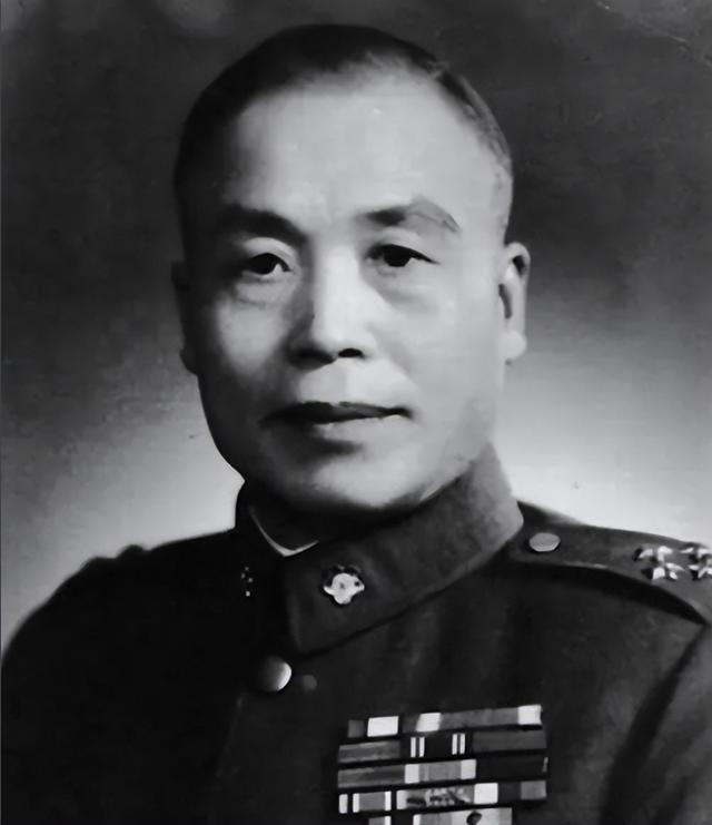 1965年，毛主席劝蒋介石回大陆，老蒋提出六个要求，毛主席：同意