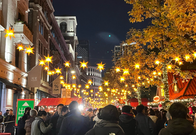 澳洲网红中国游结束：中国发达不稀奇，可怕的是凌晨街上全是人