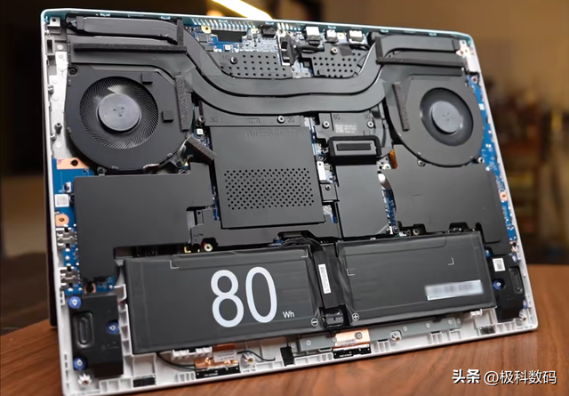 联想来酷战7000，机械革命极光X潮玩版，同14650HX+5060，哪家强