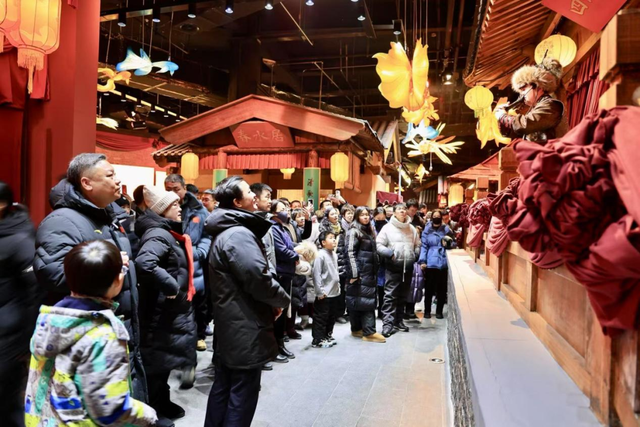 云顶天宫亮灯夜，长白山又出圈了！