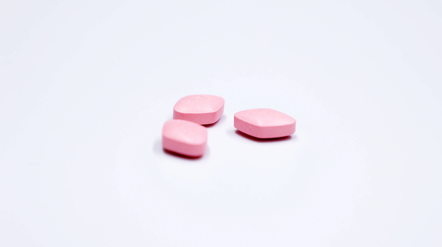 经常吃他达拉非	，想要高效又安全，切记“2要	”“2不要”！