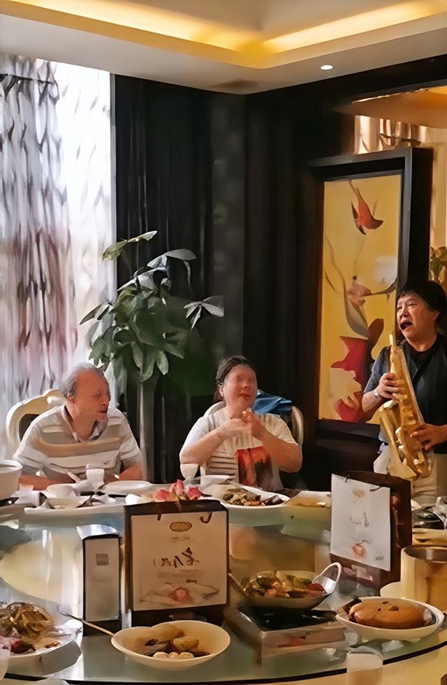 忆游走三地战友情，洞察南阳襄阳鄂州的独特魅力 在建军98周年之际
