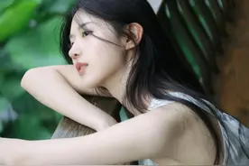 北理工校花沉鱼落雁，闭月羞花，颜值媲美奶茶妹妹。图片