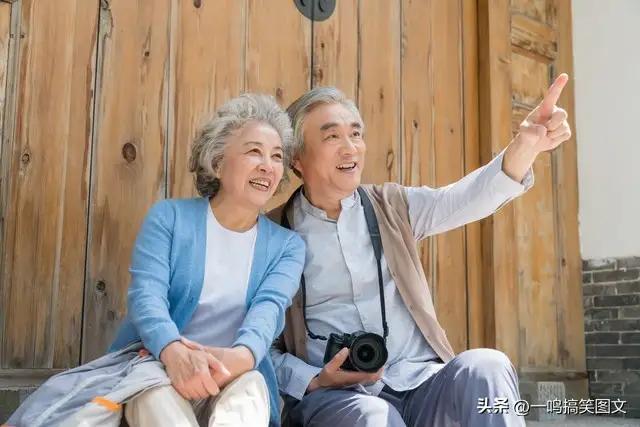晚年两性关系真相！80岁奶奶直言：男人过70，只剩这两个靠谱用处