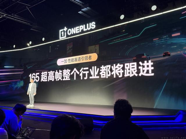 从软硬件到生态，一加要让手游体验“大换代”