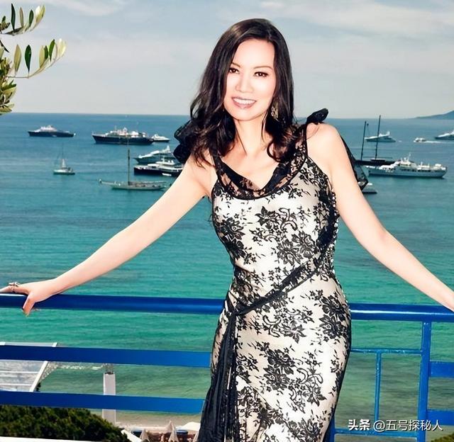 睡完首富睡总统！从厂妹到顶级名媛，捞金268亿的她，到底凭啥？