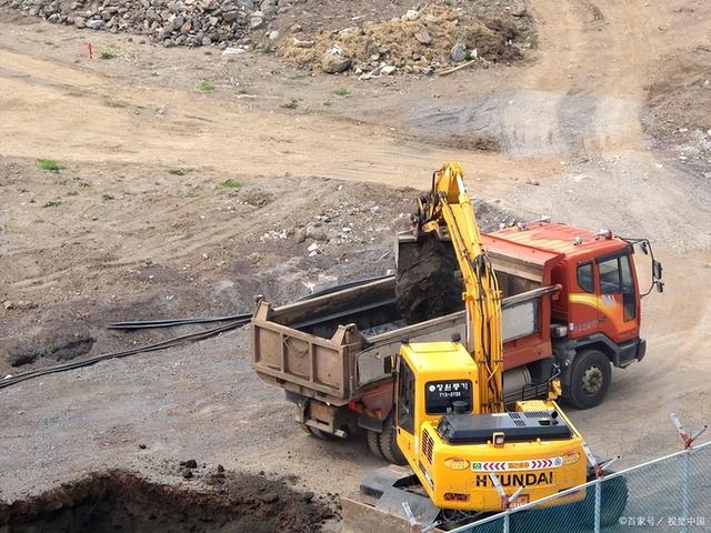 特朗普向全球发出通牒：180天内必须对中国动手，不配合就加税