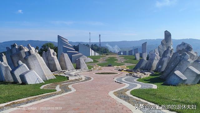 自由行第8天：感受前南斯拉夫革命老区，走山间小道,手麻了好几天