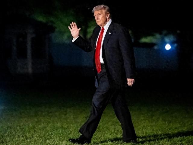 英伟达陷困境！刚给韩26万片芯片，特朗普转头令下，只给美国用！