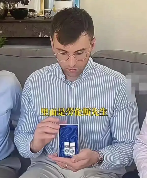 马库斯孤注一掷!刚把618张侵华照片给中国，转头订了日本的机票
