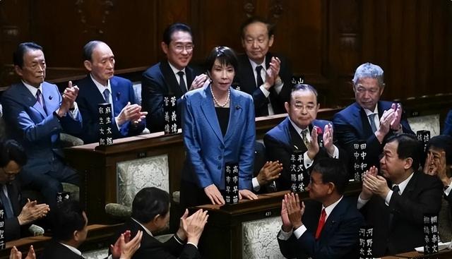 不归路！中国要求日本全面解除武装后	，高市早苗宣布解散众议院