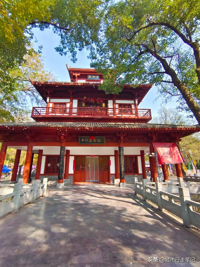 坐武局非空，50块走马观花游信阳