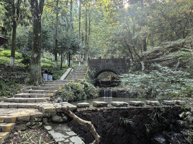 浙江湖州市德清县莫干山国家级风景名胜区游记（上）