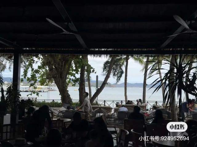 谁在三亚过夏天？
