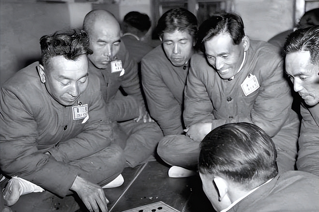 解放后，功德林关了8个黄埔一期生，最终7人特赦，唯有1人被枪决