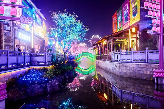 淮北濉溪星聚城，在这里沉浸式夜游，开启一场跨越千年的时空穿越