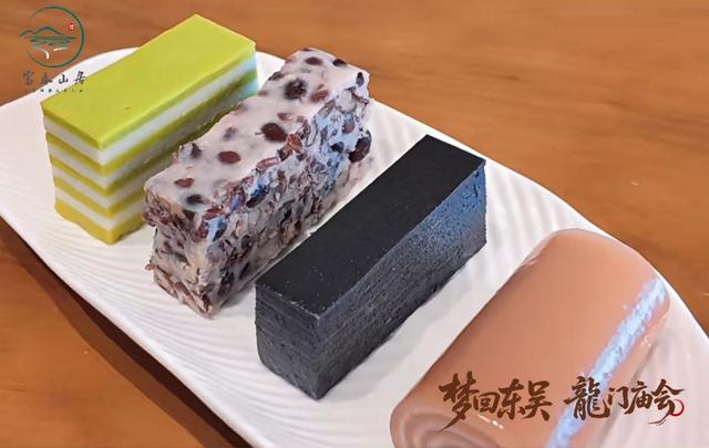 国庆中秋长假首日“炸”场！龙门古镇逛到腿软停不下来，美食吃到扶墙走！