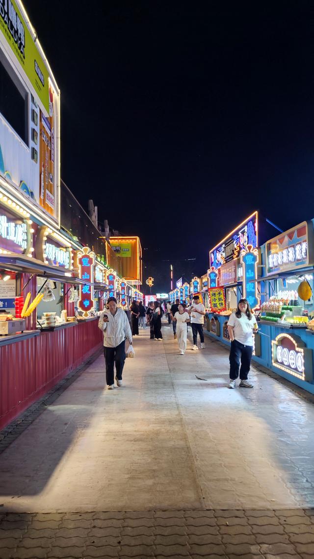 银川览山公园，小有名气，来银川可以去看看
