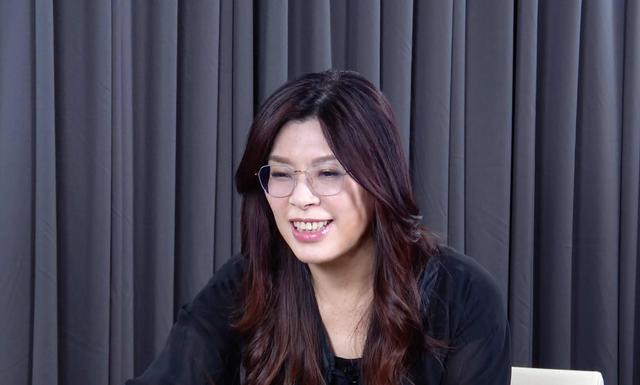 郑丽文反应真快	，我军刚启动军演，她表态优先访陆，赖清德发话了