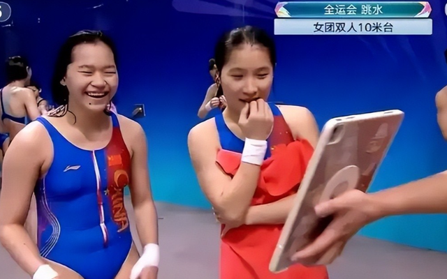 跳水界再出黑马！王伟莹勇夺单人冠，采访意外透露全红婵真实状态