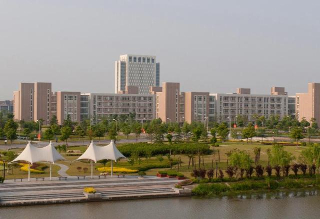 河南省被“点名批评”的4所大学，毕业证形同虚设，学生擦亮眼睛