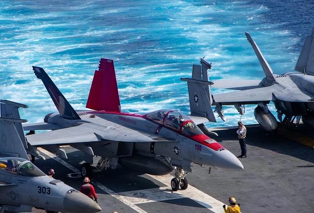 特朗普回应南海坠机原因，我国外交部反应出乎意料，称愿伸出援手