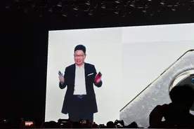 余承东新年信：供应严重短缺下，华为手机重回中国市场第一图片