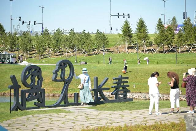 长春航空展抢票破防？蹲到一个宝藏点位→
