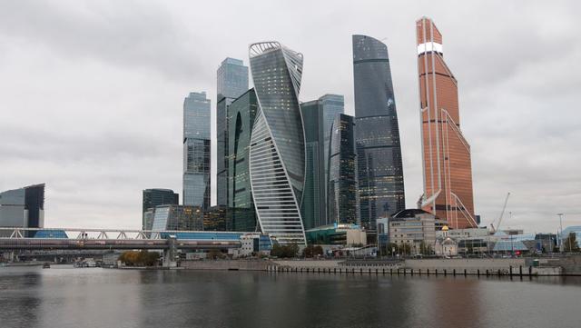 为什么说阿联酋是“战争贩子”？看它的军火走私路线就懂了